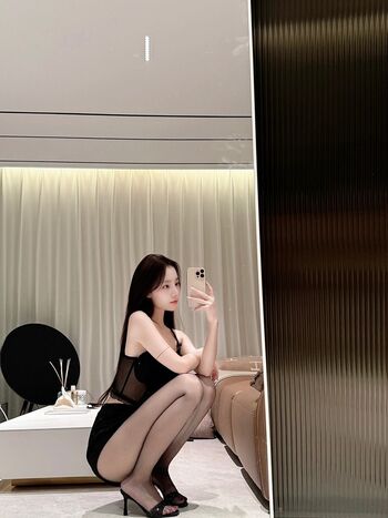 1Arissa_ Larissa