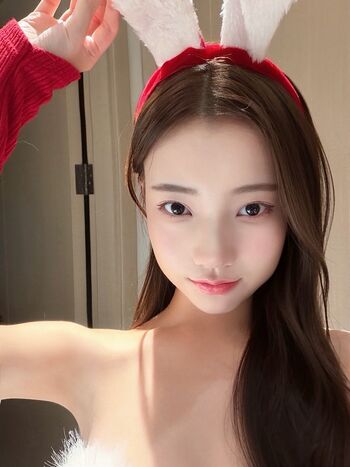 1Arissa_ Larissa