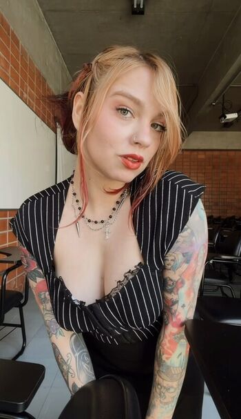 Full leaked Marianahoyosr private onlyfans photo