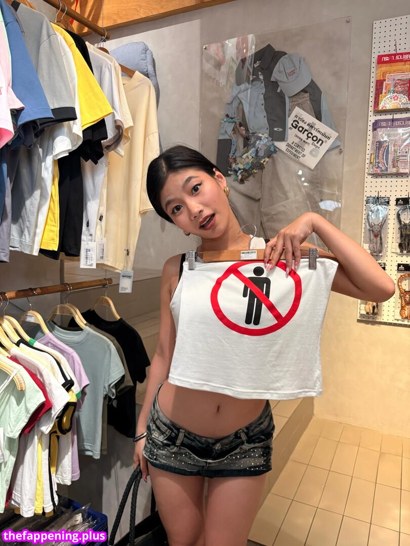 Saipetch B. / aaomhelloo Nahá OnlyFans fotografie #216