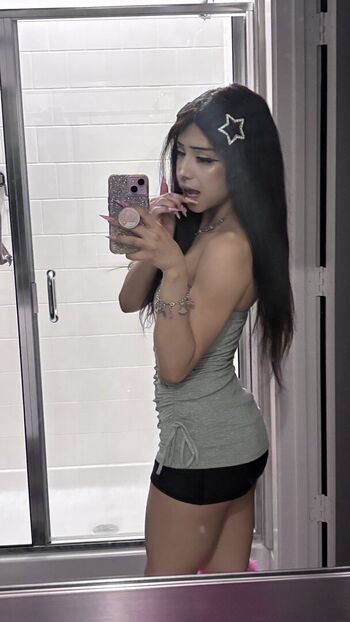 adriana.00