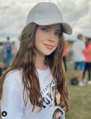 Full leaked Adriana huzen private onlyfans photo