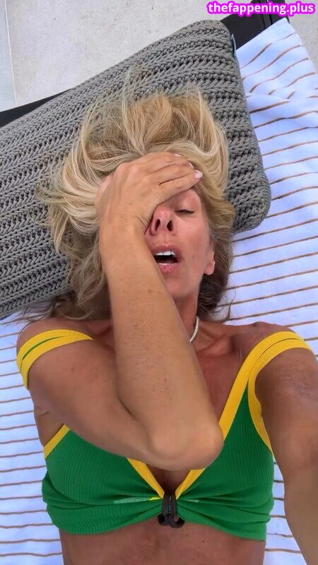 Adriane Galisteu / galisteuoficial 누드 OnlyFans 사진 #387