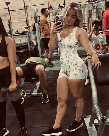 Adrielly Santos