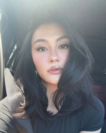 Agnez Mo