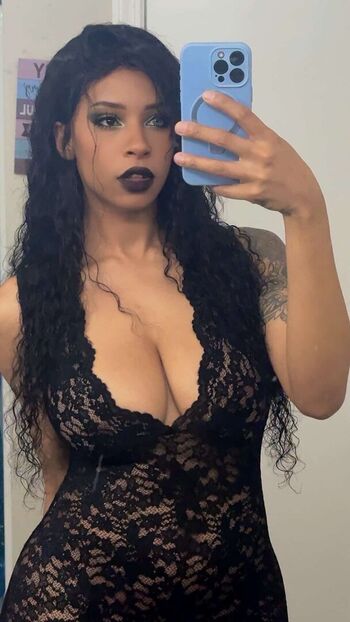 Full leaked Ahquamarine  page private onlyfans photo