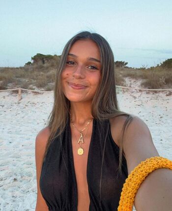 Aina Simon