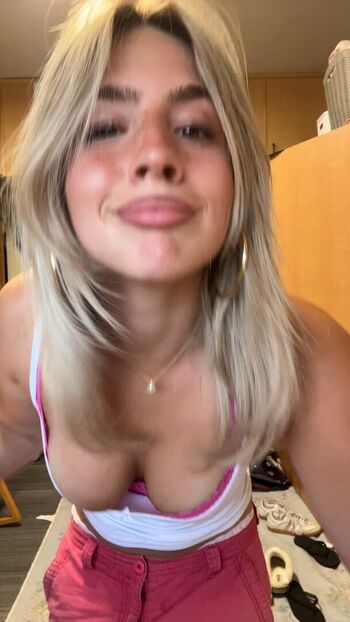 Ainsley Rolstad