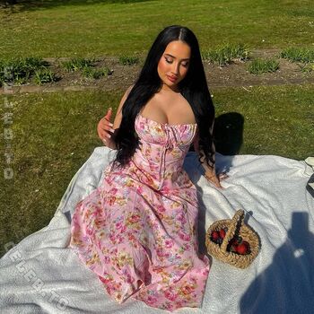Full leaked Aischa naili private onlyfans photo