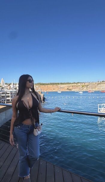 aishaplaceress_
