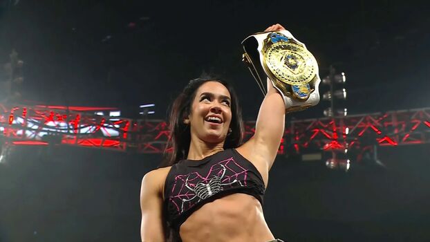 AJ Lee