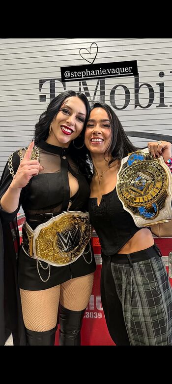 AJ Lee