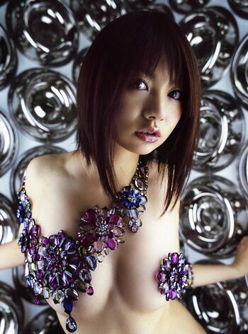 Akane Suzuki