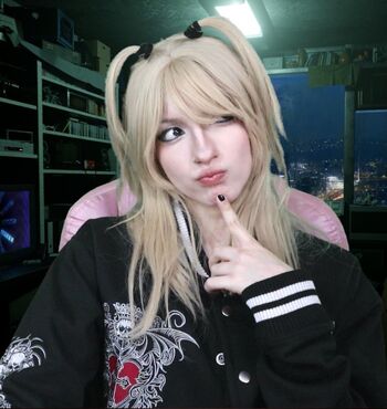 Akemy Sama