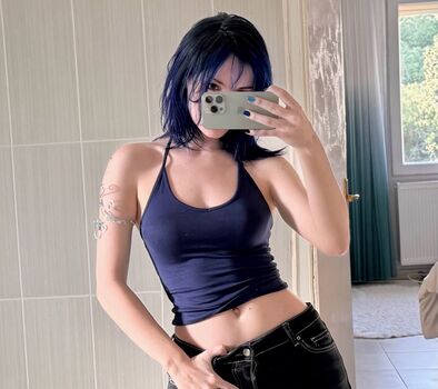 Full leaked Aldreann private onlyfans photo