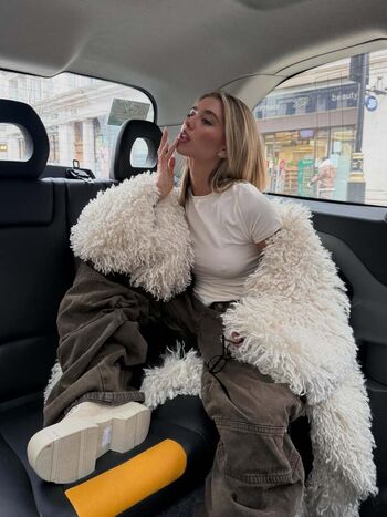 Full leaked Alessia lanza private onlyfans photo