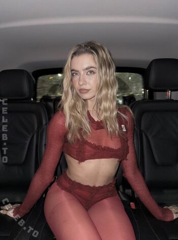 Full leaked Alessia lanza private onlyfans photo