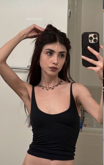 Alexa Mansour