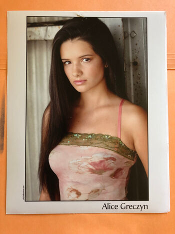 Alice Greczyn