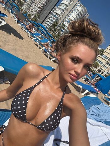 Alicia Johnston