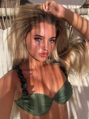 Alicia Johnston