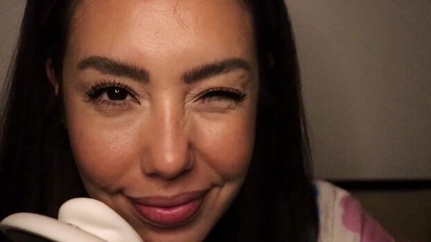 All Bella ASMR