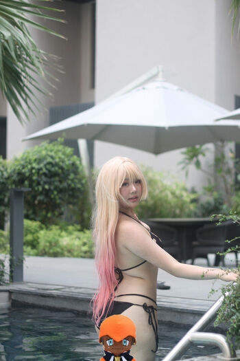 Altariaa_cos