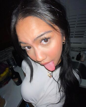Full leaked Alyanna joelle private onlyfans photo