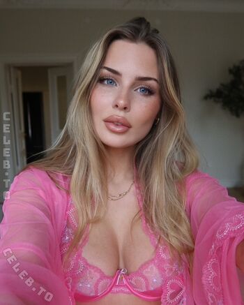 Full leaked Amanda strand page private onlyfans photo