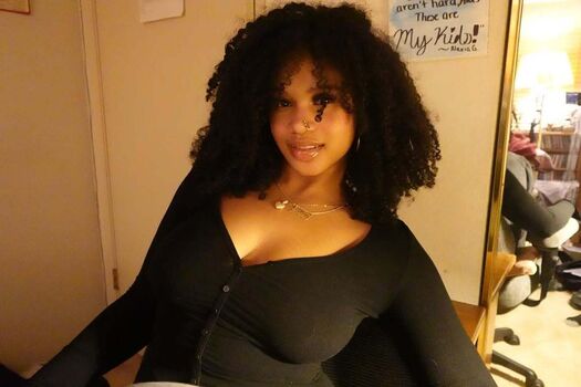 Amara Kioni
