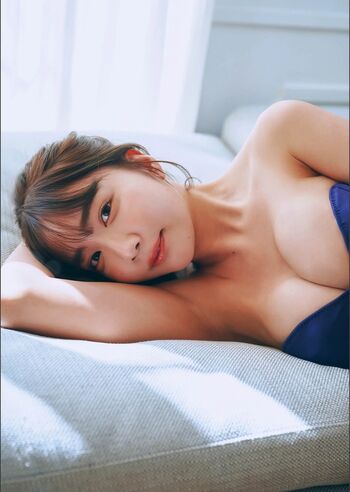 Amau Kisumi 天羽希純