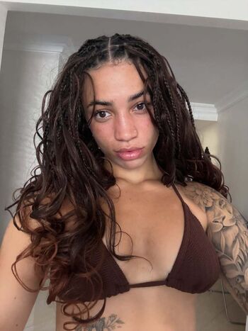 Amiah Simmons