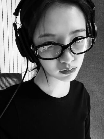 An Yujin 안유진 |