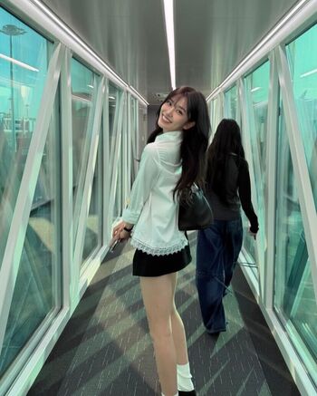 An Yujin 안유진 |