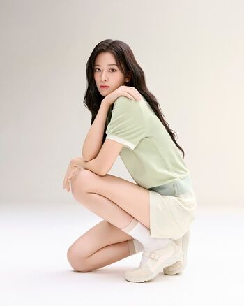 An Yujin ์์ ์ง |