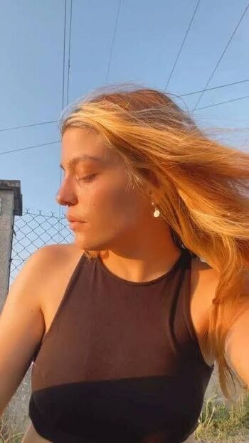 ana_dwnce