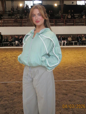 Anais Gallagher