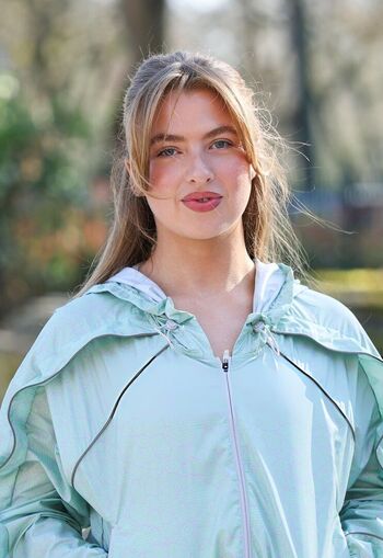 Anais Gallagher