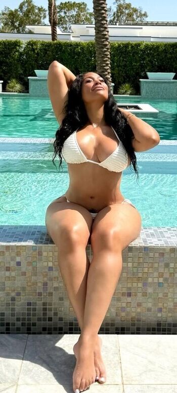 Anansa Sims