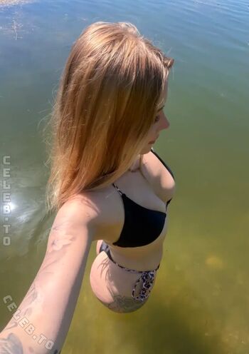 Full leaked Anastasiavanessa private onlyfans photo