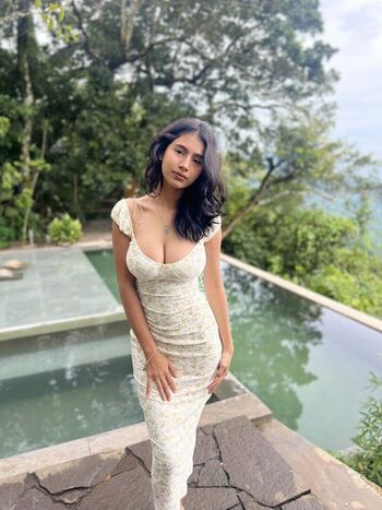 Full leaked Angelinadaz private onlyfans photo
