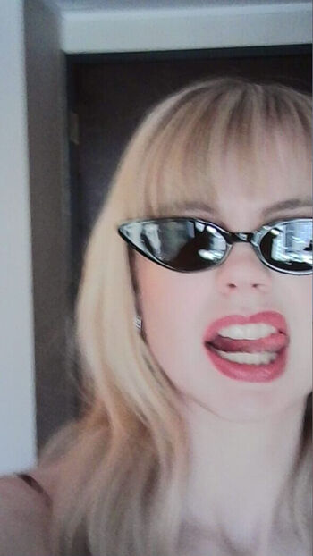 Full leaked Angourie rice page private onlyfans photo