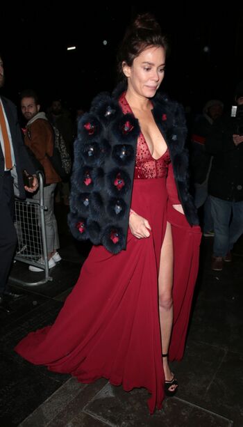 Anna Friel