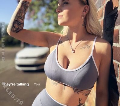 Full leaked Anny vans private onlyfans photo