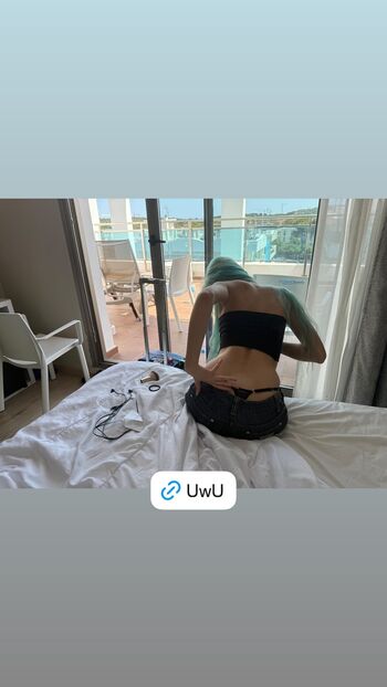 Full leaked Anokhinalz private onlyfans photo