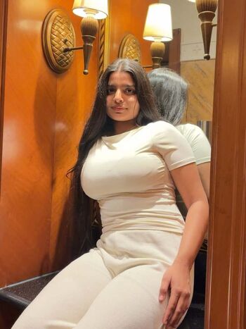 Full leaked Anushka deokate page private onlyfans photo