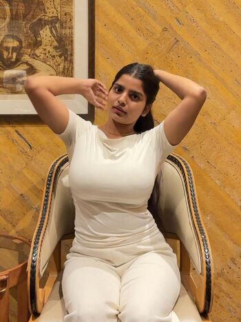 Full leaked Anushka deokate page private onlyfans photo