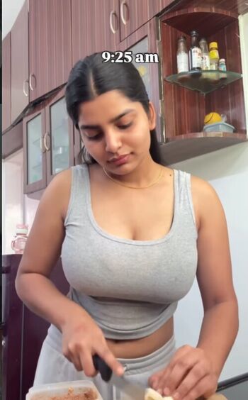 Full leaked Anushka deokate private onlyfans photo