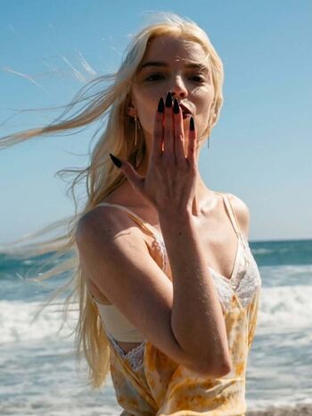 Full leaked Anya taylor joy page private onlyfans photo