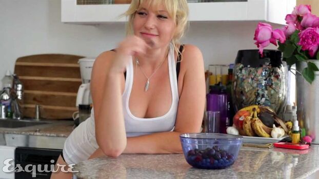 Ari Graynor